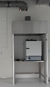 Kast in aanbouw Kast in aanbouw