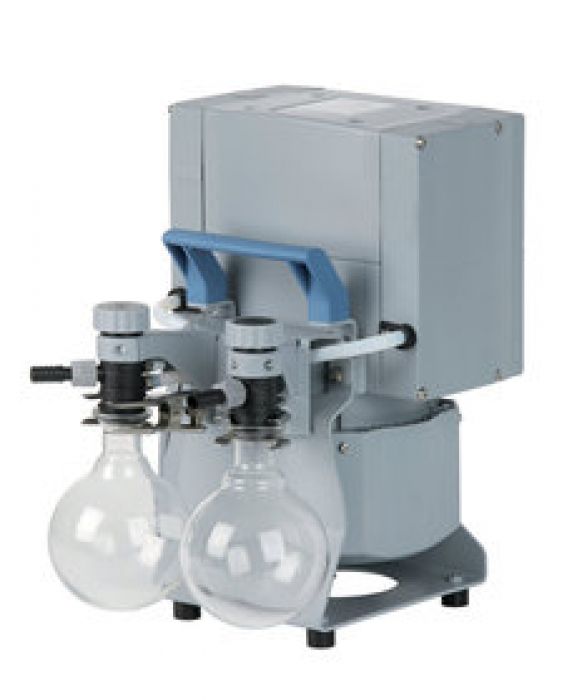 Vacuubrand ME8C NT+2 AK chemie opstelling 70 mbar 7,1 m3/h