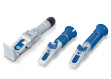 Handheld refractometer